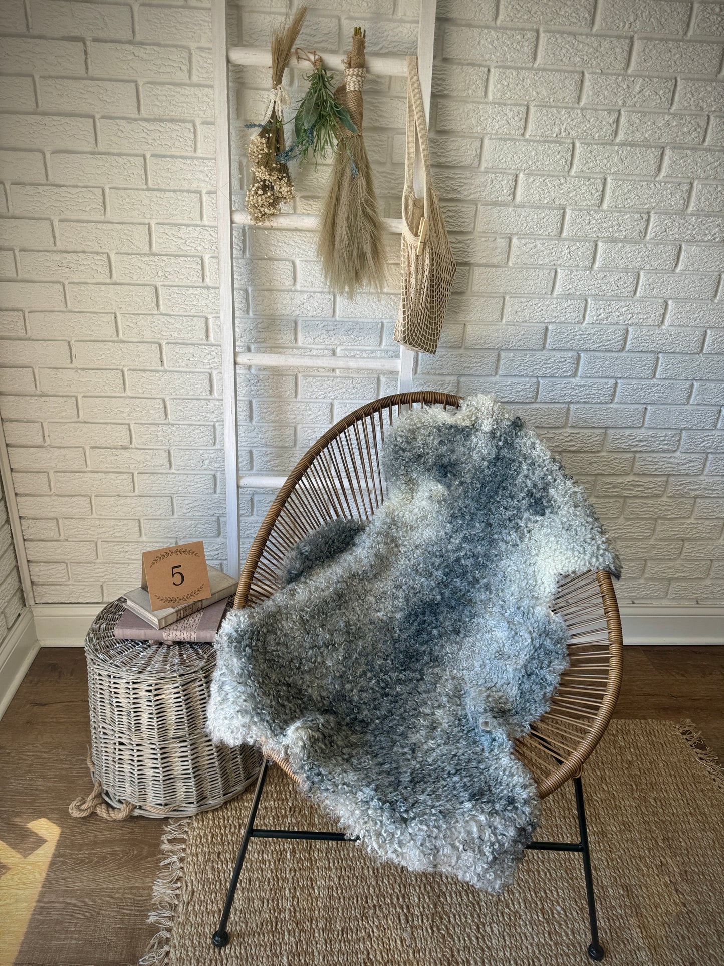 Follkee Gotland Sheepskin Rug Natural Humanely Sourced