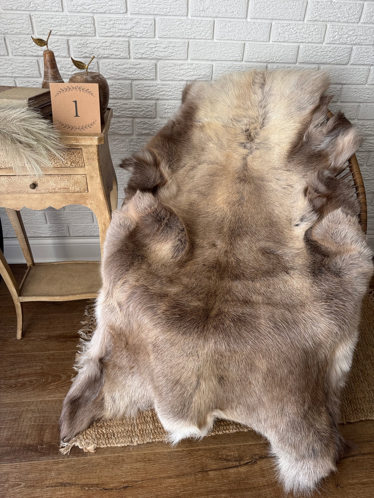 Authentic Reindeer Hide – Luxuriously Large with Natural Dark Markings | Natural Rug REN