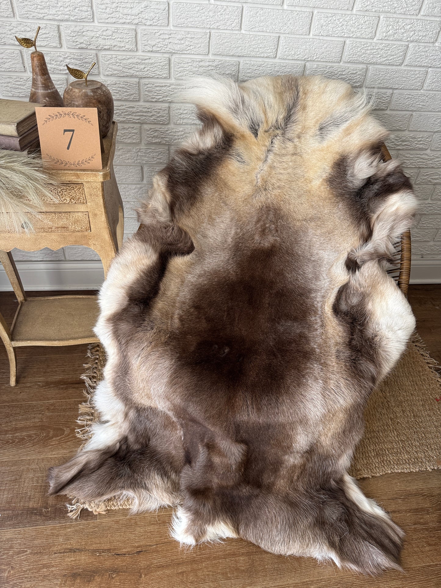 Authentic Reindeer Hide – Luxuriously Large with Natural Dark Markings | Natural Rug REN