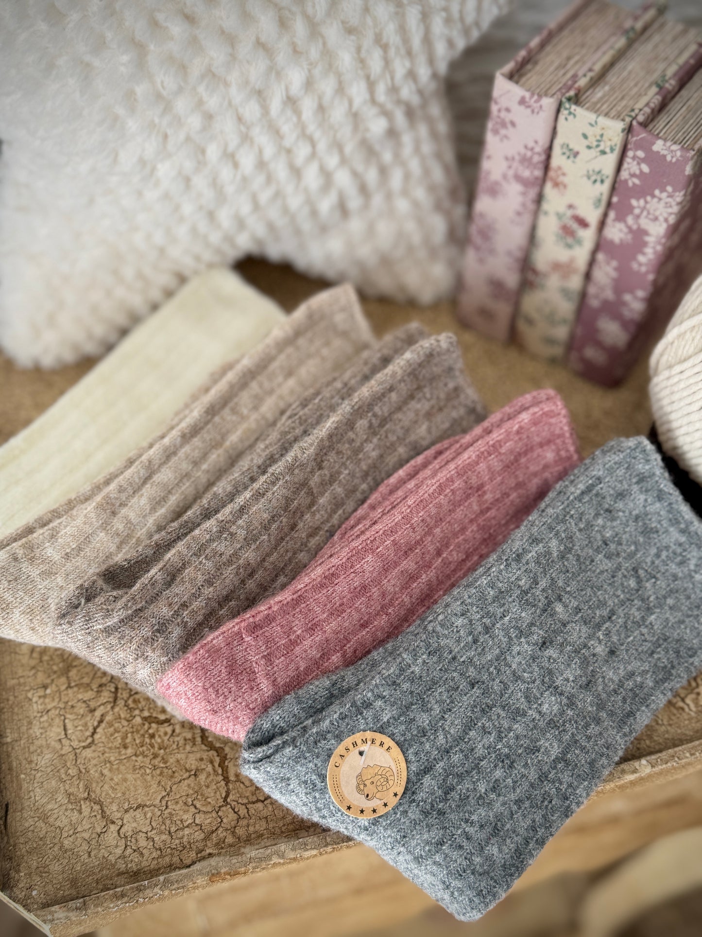 Super Soft Cashmere Wool Socks by Follkee®