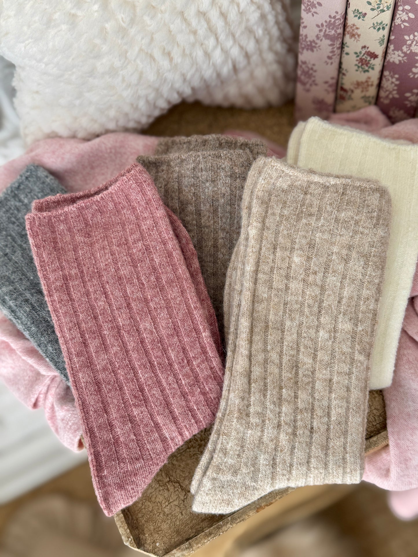 Super Soft Cashmere Wool Socks by Follkee®