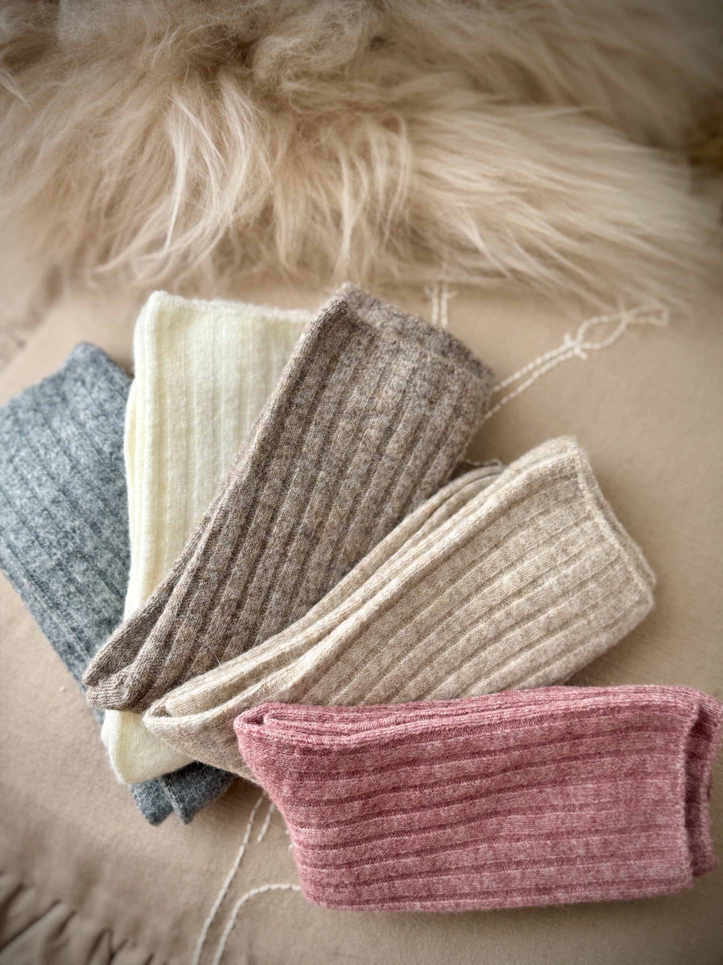 Super Soft Cashmere Wool Socks by Follkee®