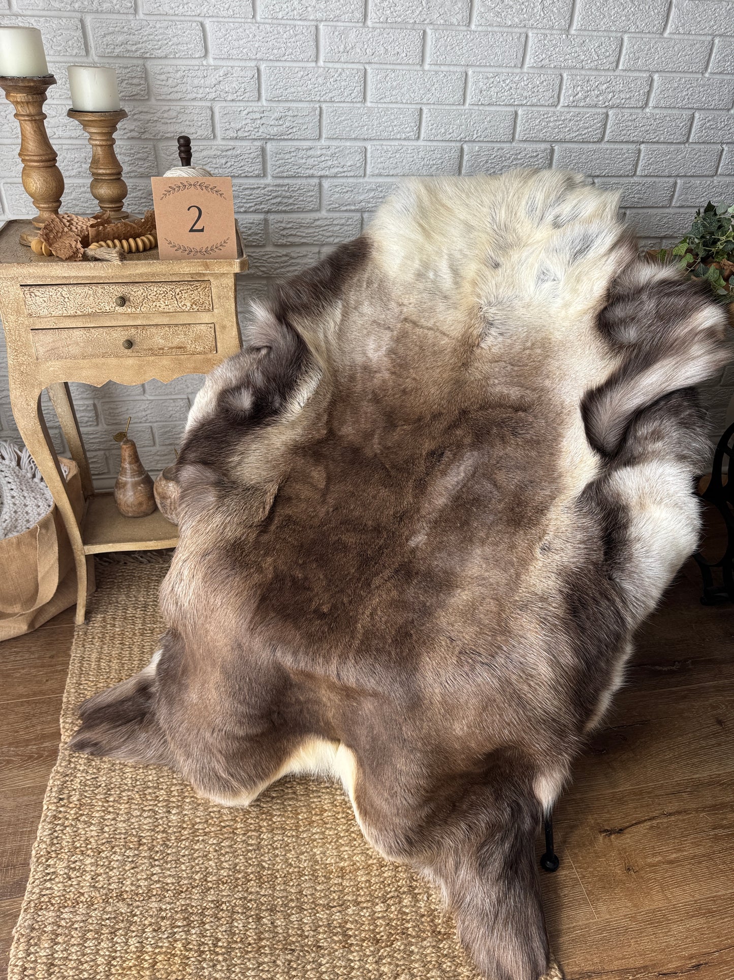 Authentic Reindeer Hide – Luxuriously Large with Natural Dark Markings | Natural Rug REN