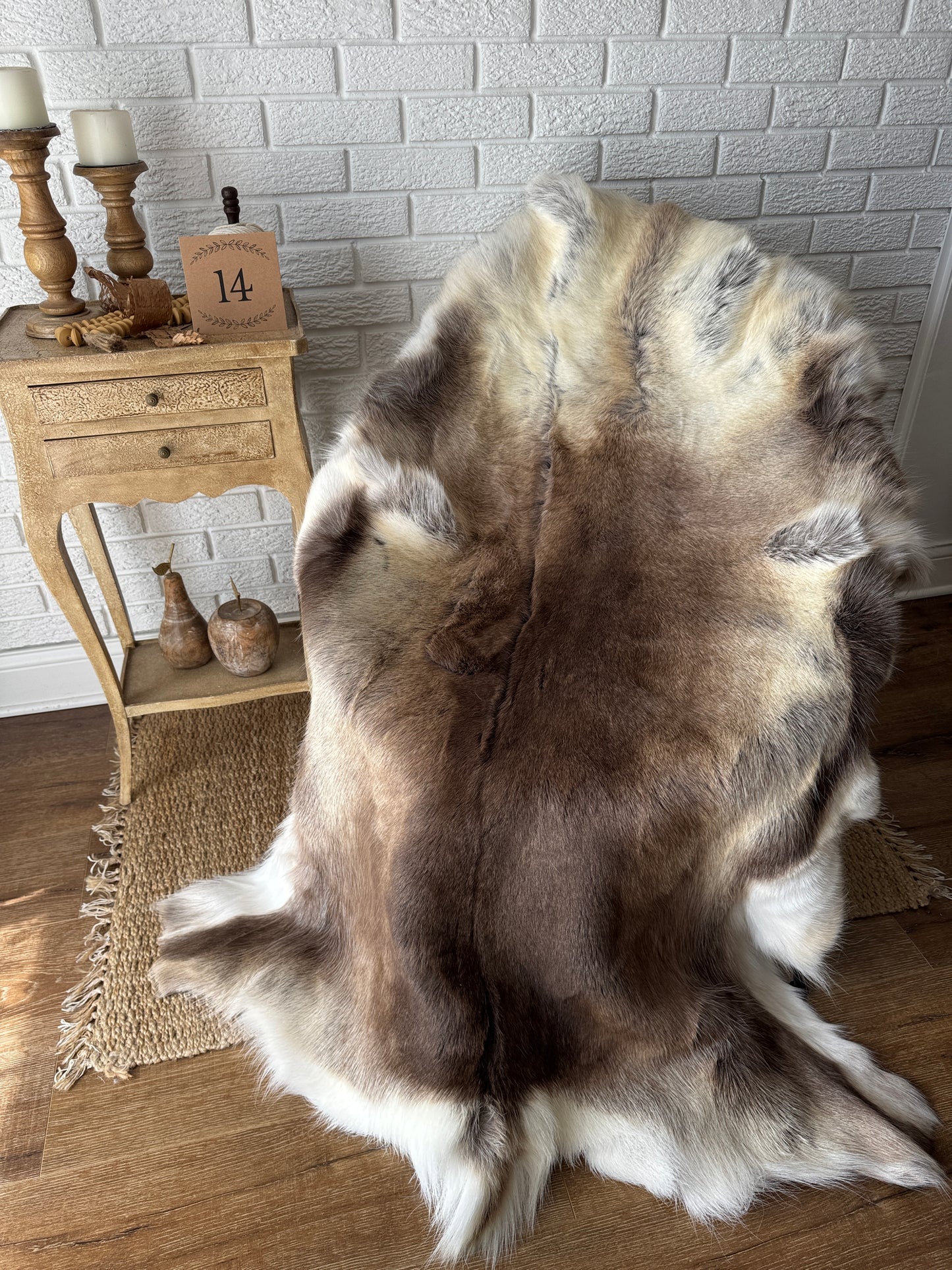Authentic Reindeer Hide – Luxuriously Large with Natural Dark Markings | Natural Rug REN