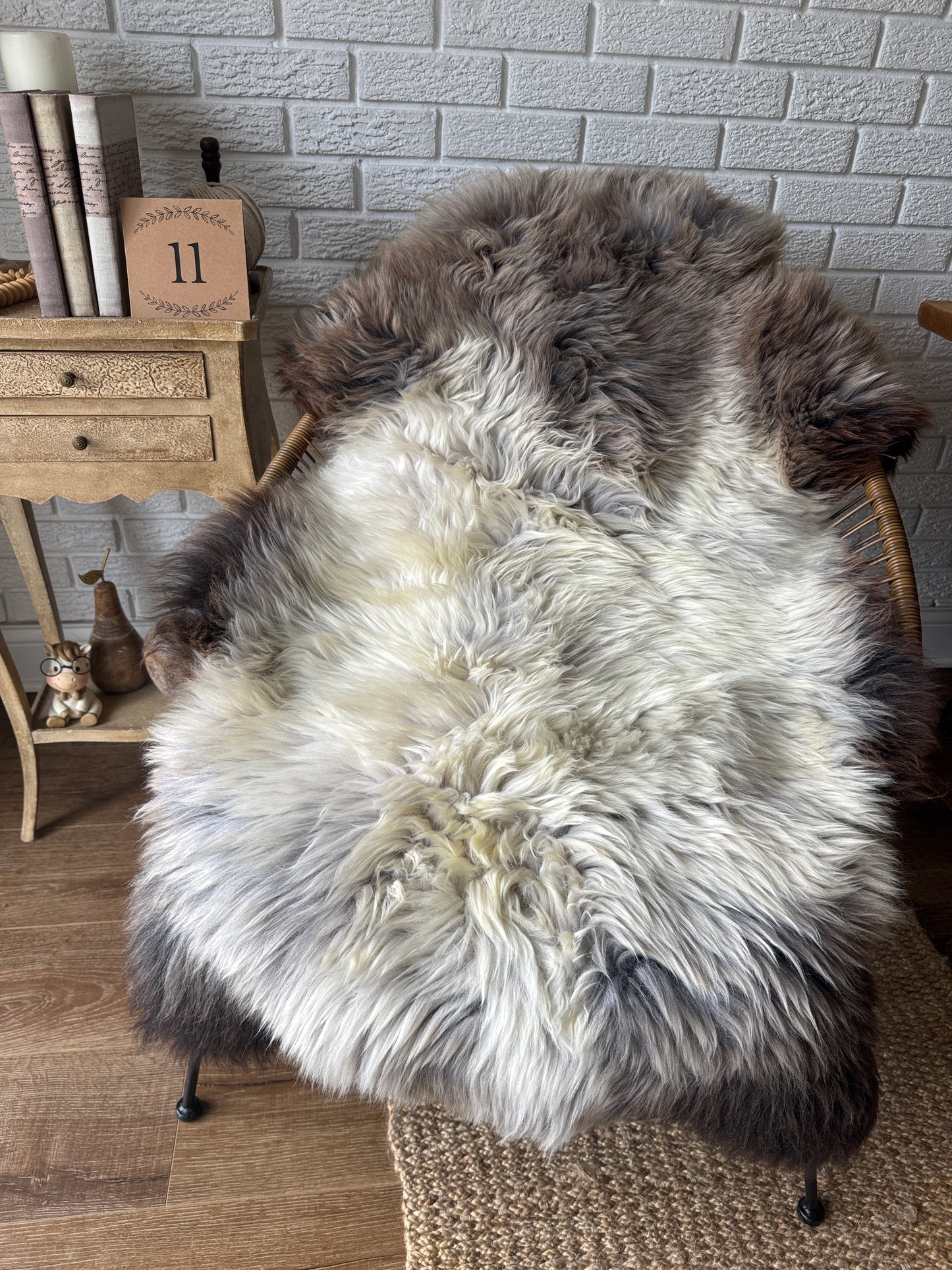 Genuine British Jacob Sheepskin Rug – Large Natural Real Sheepskin | Soft, Eco‑Cleaned, Ethically Sourced